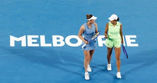 2021 赛季：大谷翔平在全明星赛前已击出 33 支本垒打，位居大联盟第一